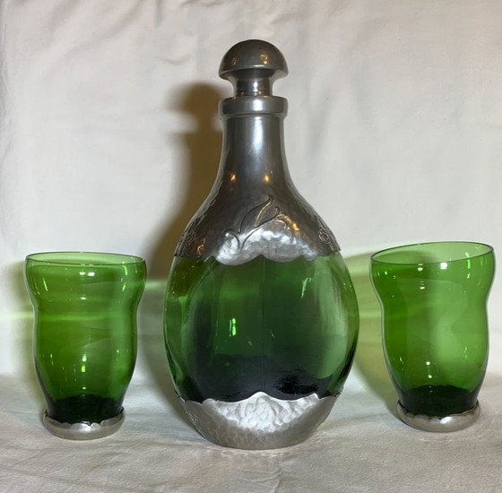 Image 1 of Gero - Georg Nilsson - Triangular Green Glass Carafe And Two Glasses