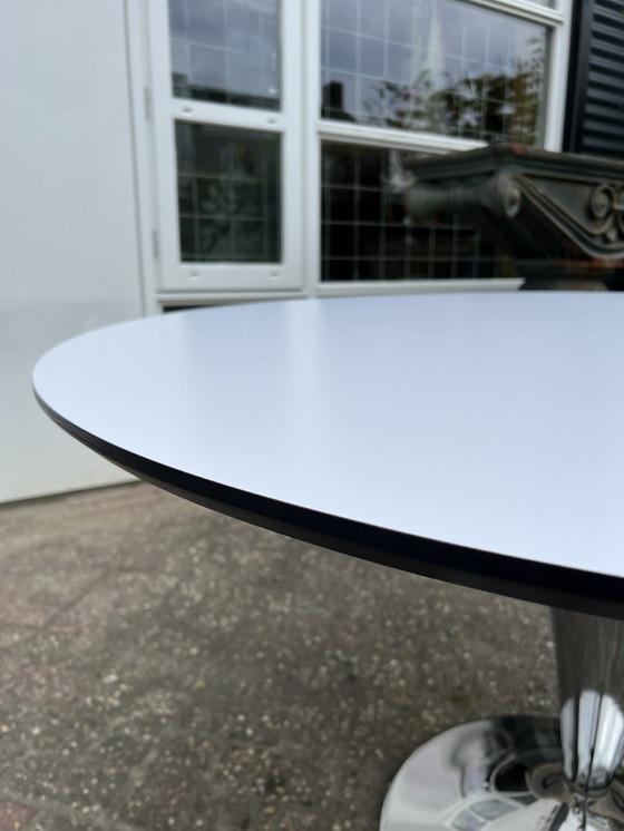 Image 1 of Pedrali design table, round