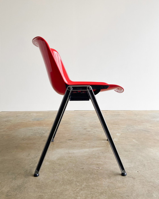 Image 1 of 5xTecno Modus SM 203 stacking chair by Osvaldo Borsani