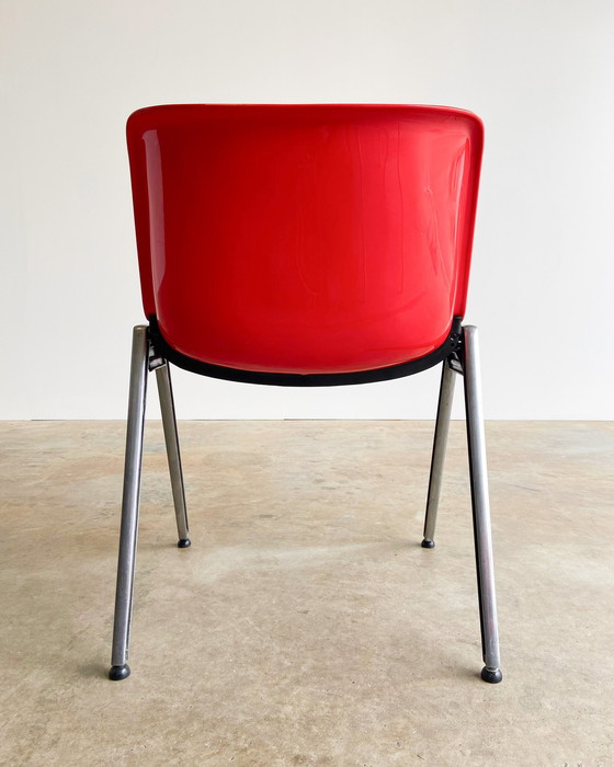 Image 1 of 5xTecno Modus SM 203 stacking chair by Osvaldo Borsani