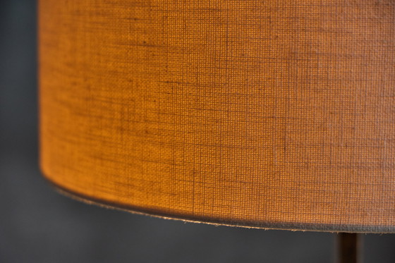 Image 1 of Lampada da tavolo Hollywood Regency con base cromata e in plexiglass, Francia, anni '70