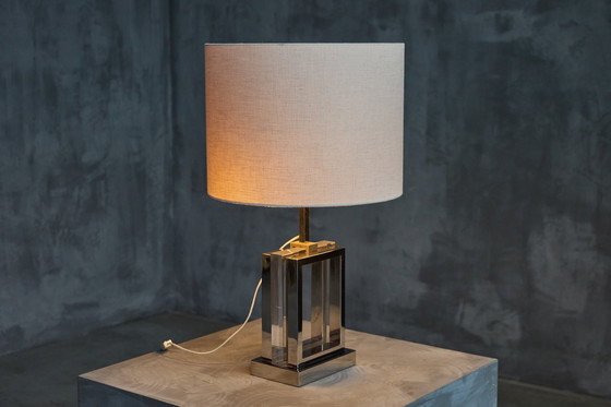Image 1 of Lampada da tavolo Hollywood Regency con base cromata e in plexiglass, Francia, anni '70