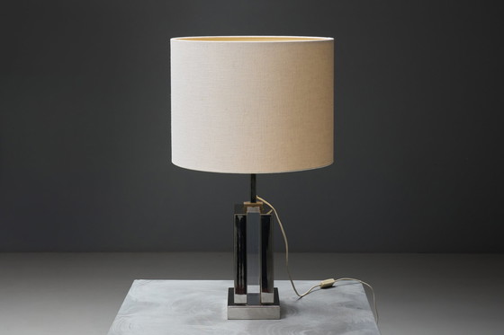 Image 1 of Lampada da tavolo Hollywood Regency con base cromata e in plexiglass, Francia, anni '70