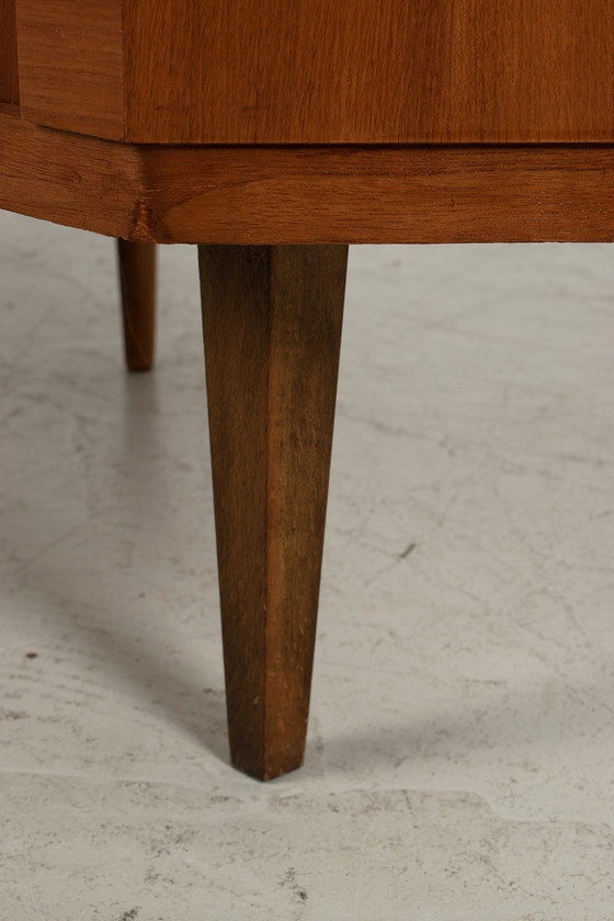 Image 1 of Meuble d'angle vintage en placage de noyer