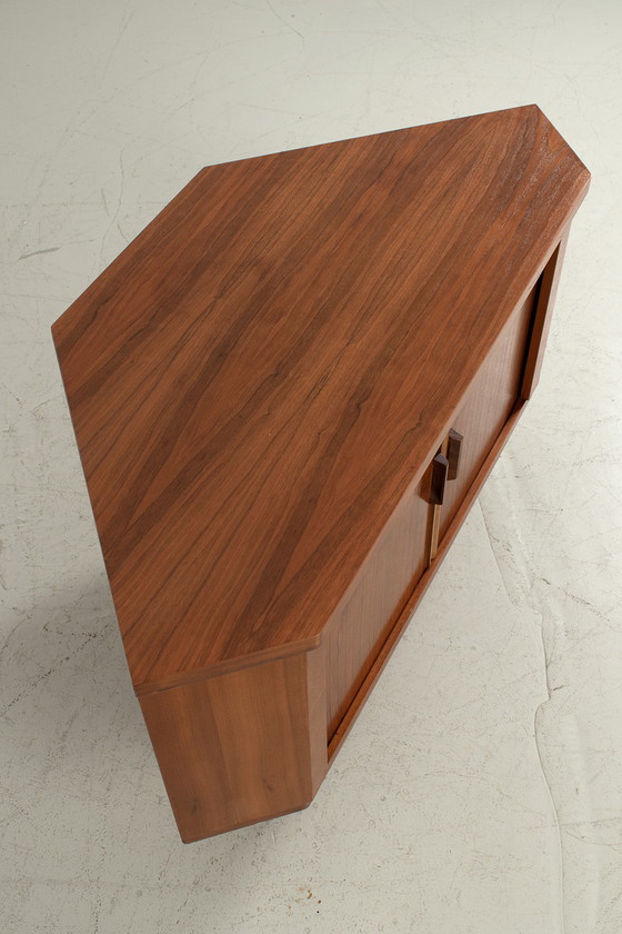 Image 1 of Meuble d'angle vintage en placage de noyer