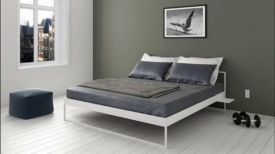 Image 1 of Studio Martell white bed