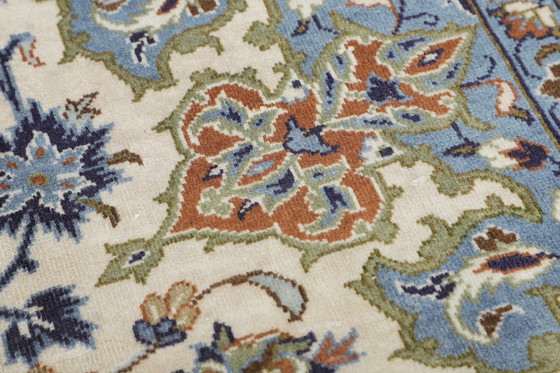 Image 1 of Original hand-knotted Persian carpet Isfahan Fine 400 X 280 Cm