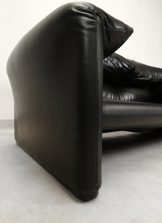 Image 1 of Set Of Cassina Maralunga 2-Seater - Black Leather