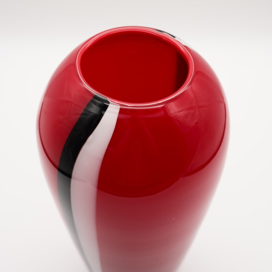Image 1 of Vaso in vetro vintage rosso nero bianco