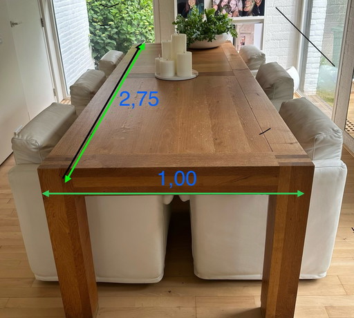 Linteloo Dining Table