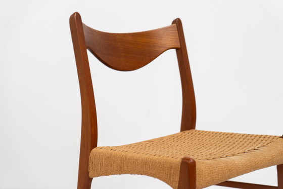 Image 1 of Set of 4 stunning “GS61” paper cord chairs by Arne Wahl Iversen for Glyngøre (Denmark, 1960s).