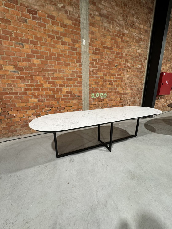 Image 1 of Dining table semi-oval 280x90 cm - Ceramic carrara