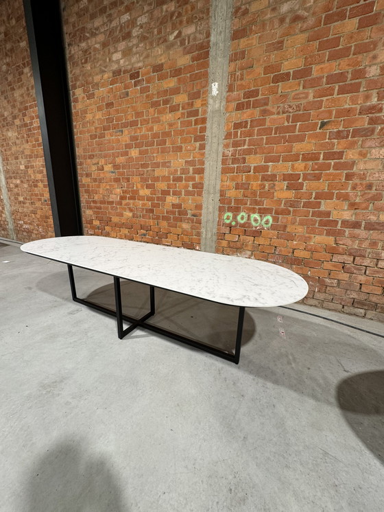 Image 1 of Dining table semi-oval 280x90 cm - Ceramic carrara