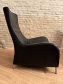 Poltrona in pelle nera De Sede