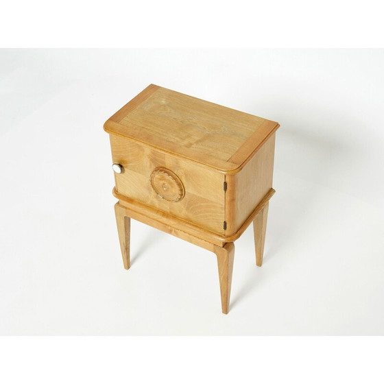 Image 1 of Comodino vintage in frassino intagliato, anni '40