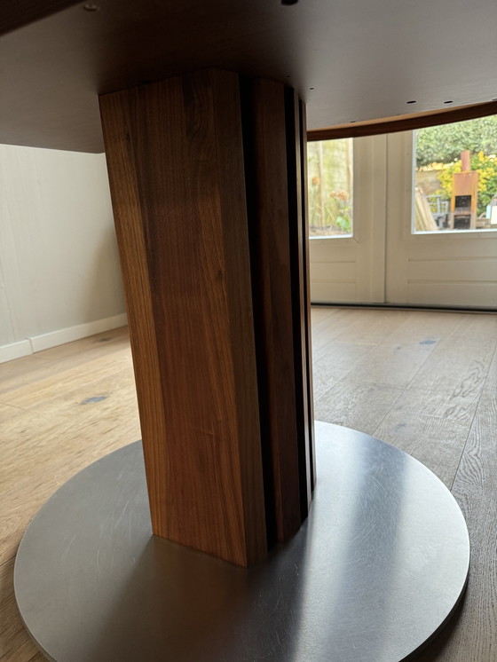 Image 1 of Mesa de comedor extensible Venjacob de 140 a 190 cm