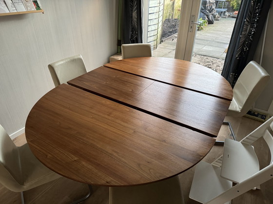 Image 1 of Mesa de comedor extensible Venjacob de 140 a 190 cm