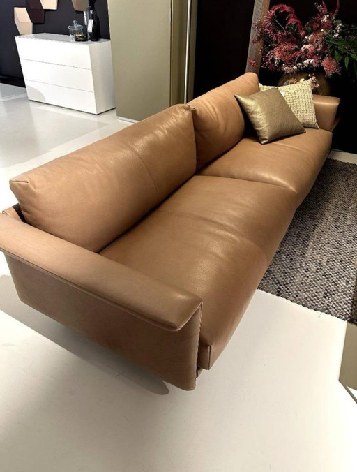 Montis Otis 4 Seater Sofa In Cognac Leather