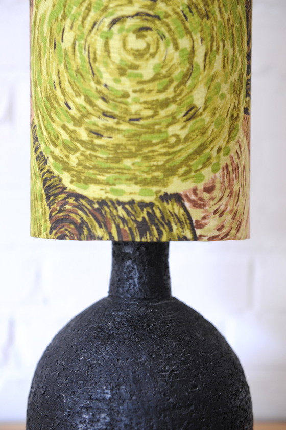 Image 1 of Vintage brutalist black lamp base of chamotte clay with new handmade lampshade of original vintage fabric