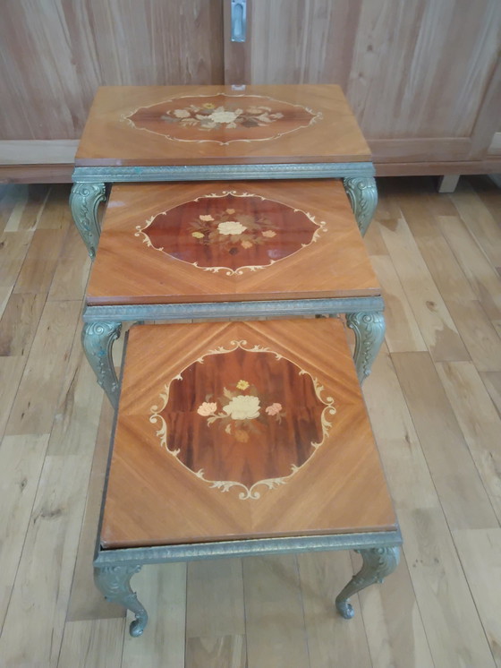 Image 1 of 3x tables gigognes VIntage