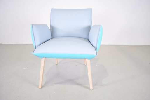 mobitect soft chair blue