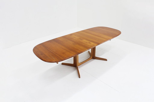 Gudme Danish Oval Extendable Dining Table Of Solid Teak Wood