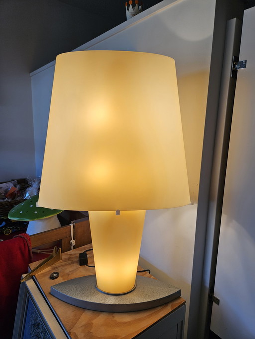 Lucio Fontana table lamp