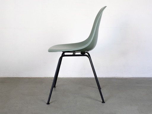 Vitra Dsx Fiberglass Seat Shell In Sea Foam Green Design Charles Eames