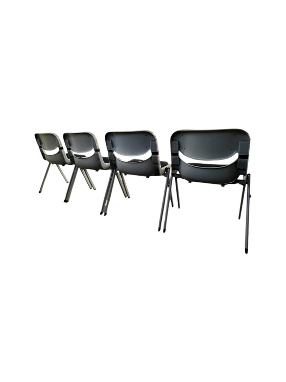 Image 1 of Set of 4 chairs