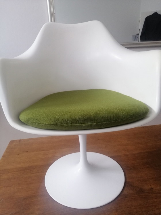 Image 1 of 2x Vintage Tulip armchair by Eero Saarinen for Knoll International, 1970