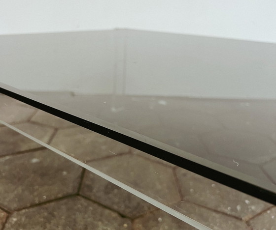 Image 1 of Table basse transparente avec plateau en verre, 1970