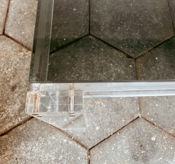 Image 1 of Table basse transparente avec plateau en verre, 1970