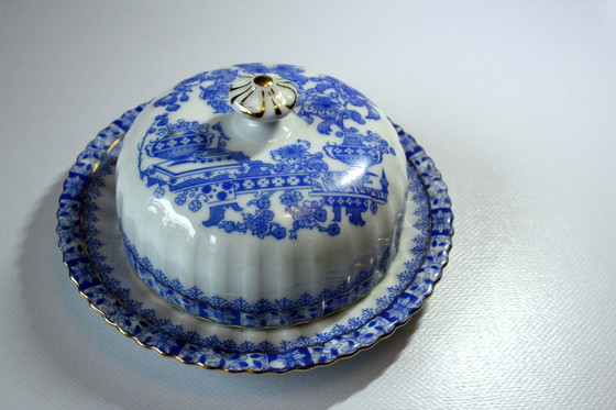 Image 1 of Art Deco 1920s high quality porcelain butter dish