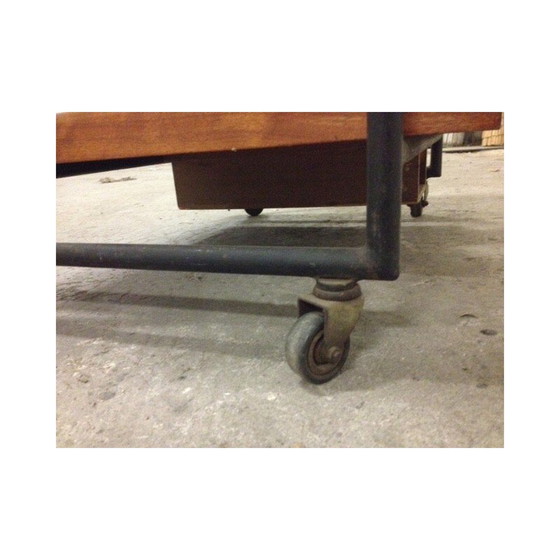 Image 1 of Vintage modernist serving table in white lacquered wood, 1940