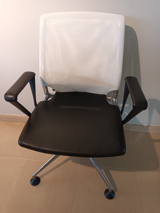 Image 1 of Vitra Meda office chair