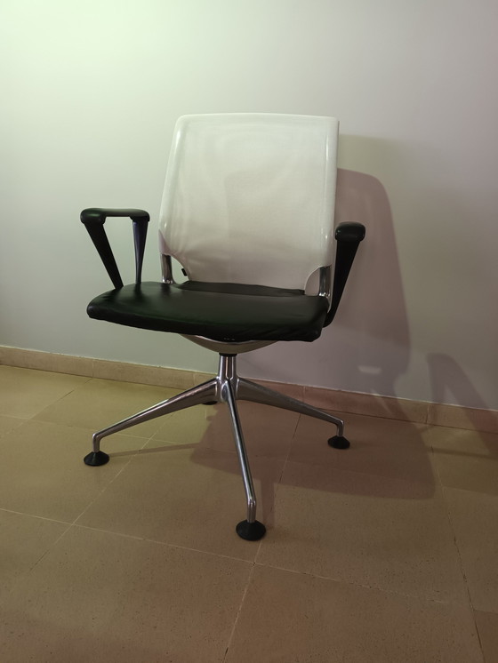 Image 1 of Vitra Meda office chair