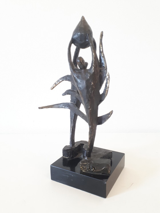 Image 1 of Conny Ammerlaan bronze figurine