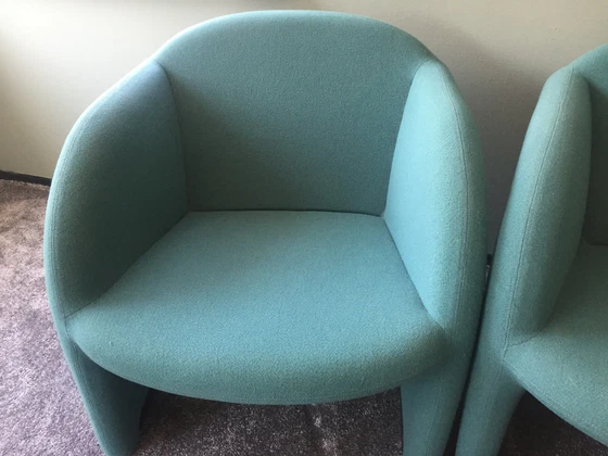 Image 1 of 2x Artifort Ben armchairs