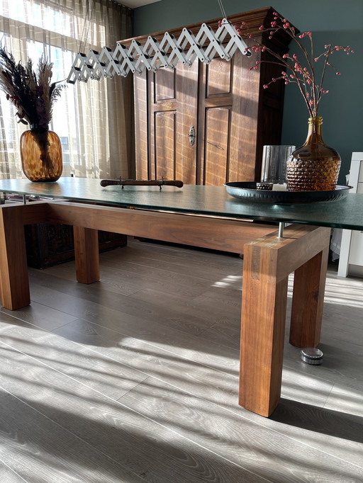 Design dining table