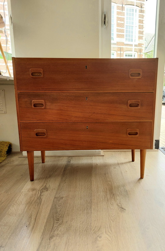 Image 1 of Commode vintage danoise