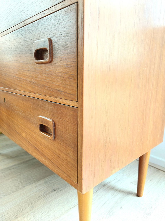 Image 1 of Commode vintage danoise