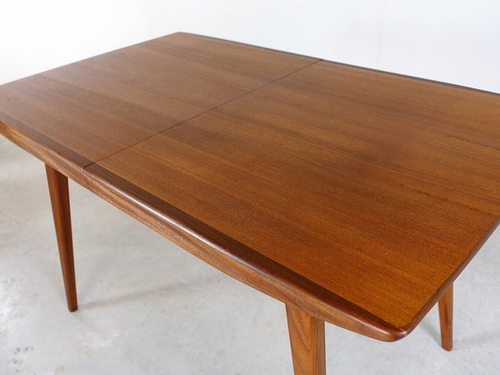 Image 1 of Louis van Teeffelen Webe dining table Milan