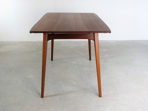 Louis van Teeffelen Table à manger Webe Milan