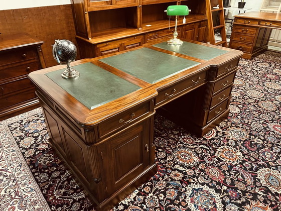 Image 1 of Bureau Chesterfield Office Partner Desk