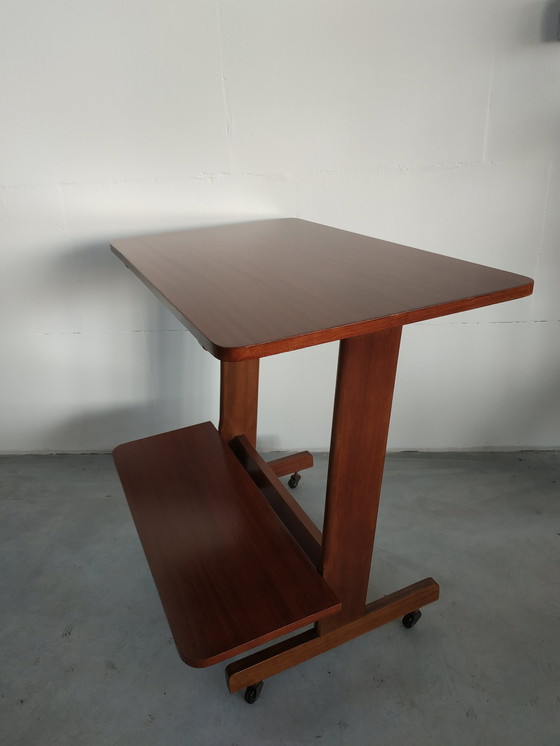 Image 1 of Carrello portavasi in legno vintage con ruote