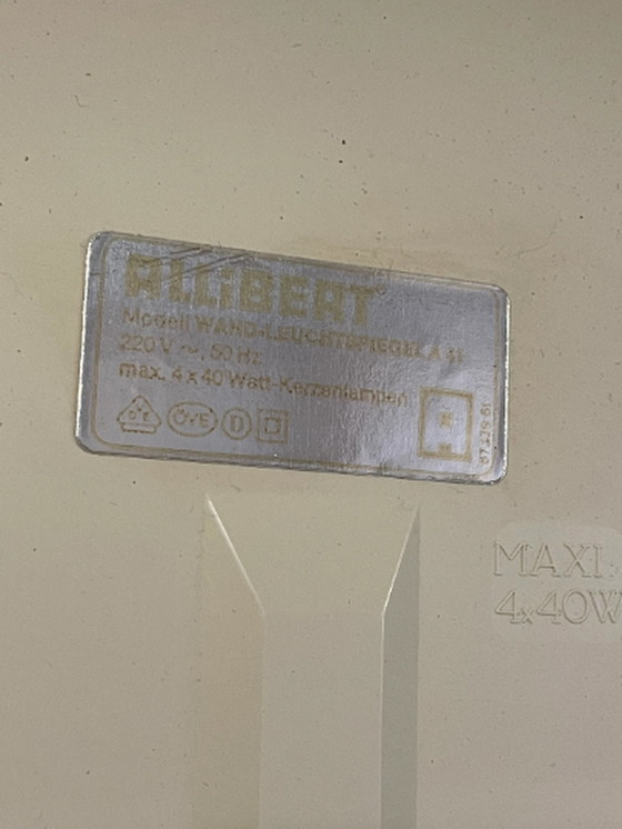 Image 1 of Allibert - German made space age design mirror with backlighting