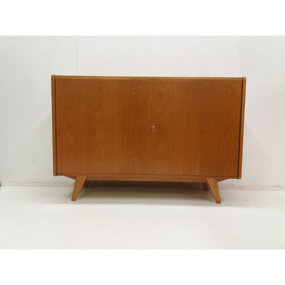 Image 1 of Cassettiera vintage in rovere di Jiroutek, Cecoslovacchia 1960