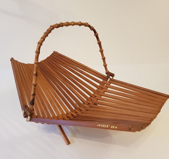 Image 1 of Folding Bamboo Fruit Bowl