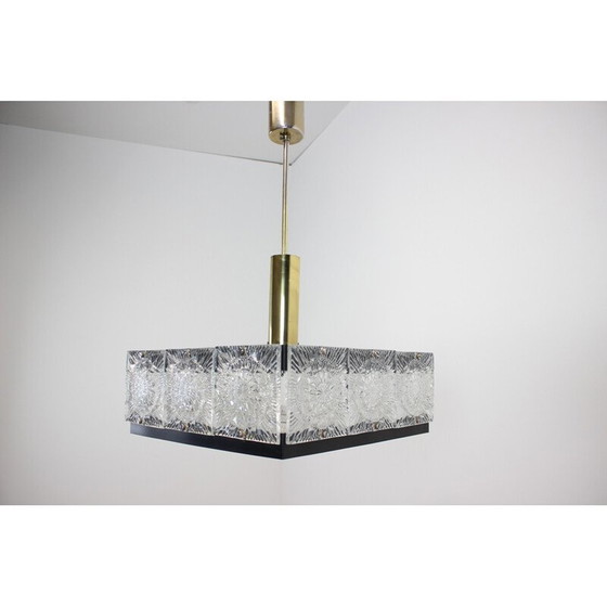 Image 1 of Lampadario vintage in vetro artistico e ottone di Kamenicky Senov, Cecoslovacchia, anni '70