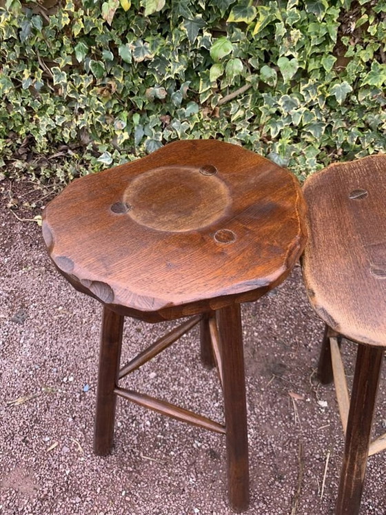 Image 1 of Set di tre sgabelli brutalisti a treppiede